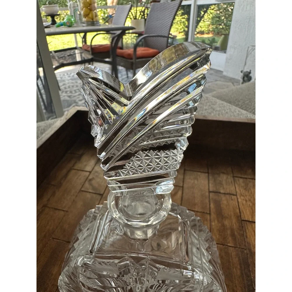 Vintage Cut Crystal Liquor Decanter‎ with Large Sculpted Stopper Barware EUC